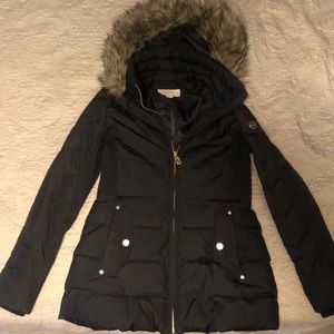 Michael Kors Hooded Faux-Fur-Trim Down Puffer Coat